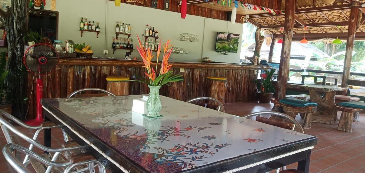 Kohjum Freedom Resort Koh Jum Eksteriør bilde